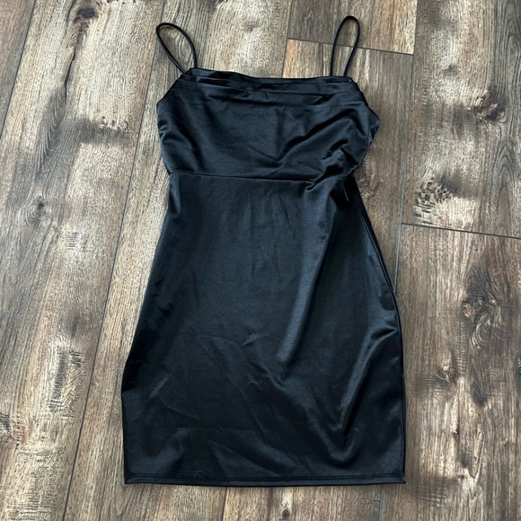 Windsor Junior Women’s Black Satin Mini Dress Draped Sweetheart Cocktail Size L - Picture 5 of 13